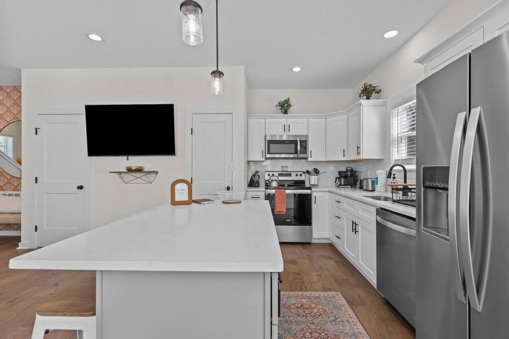 Contemporary Home, Close To Downtown And Nccu Durham Eksteriør billede