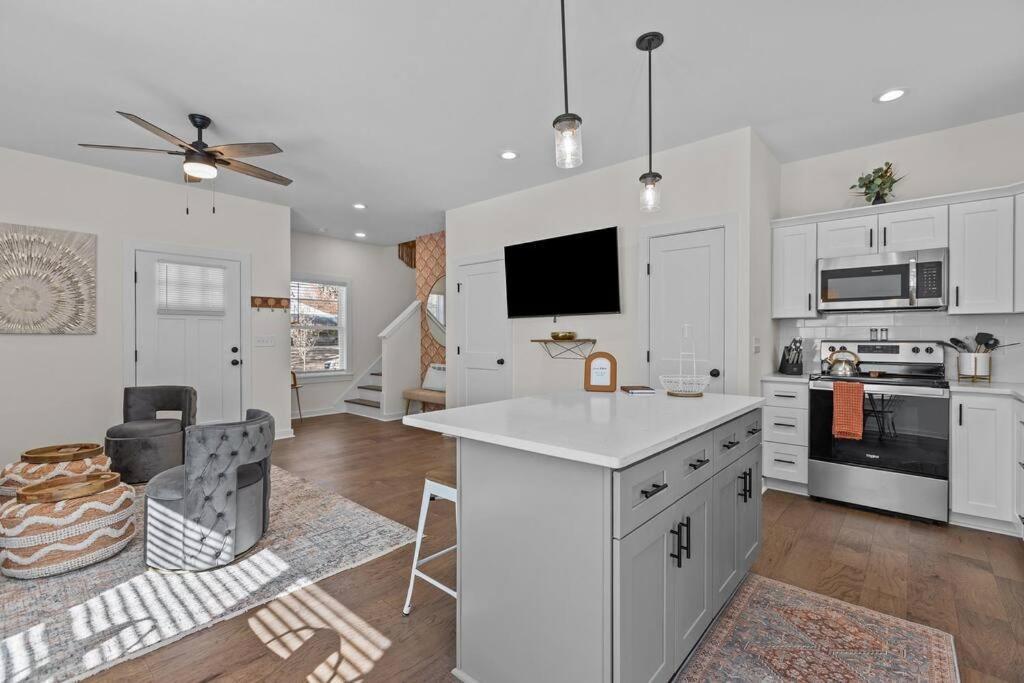 Contemporary Home, Close To Downtown And Nccu Durham Eksteriør billede